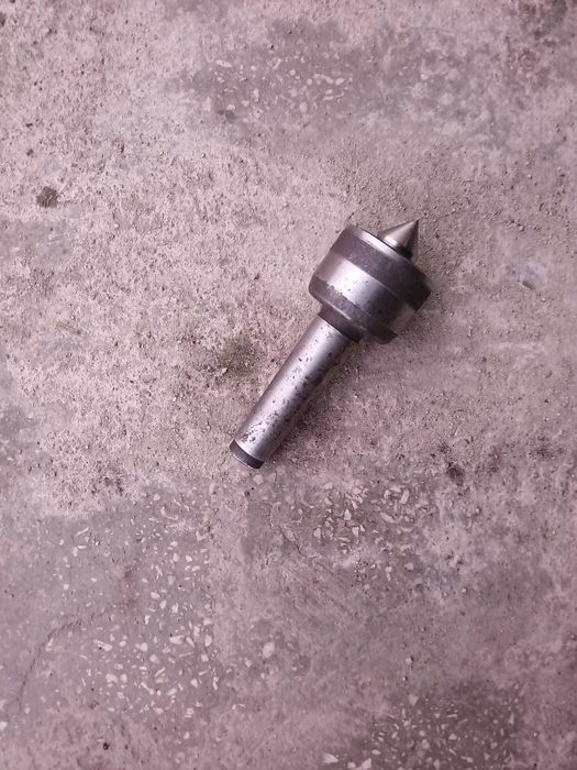 Kieł obrotowy do tokarki MK4