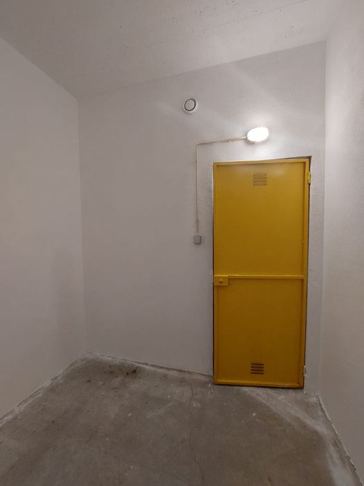 Arrecadação, storage, pequeno armazém, garagem,olivais