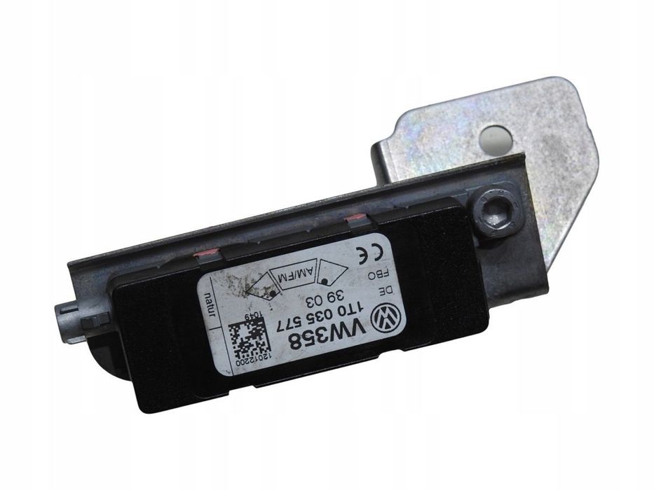 WZMACNIACZ ANTENY VW TOURAN 1T0035577