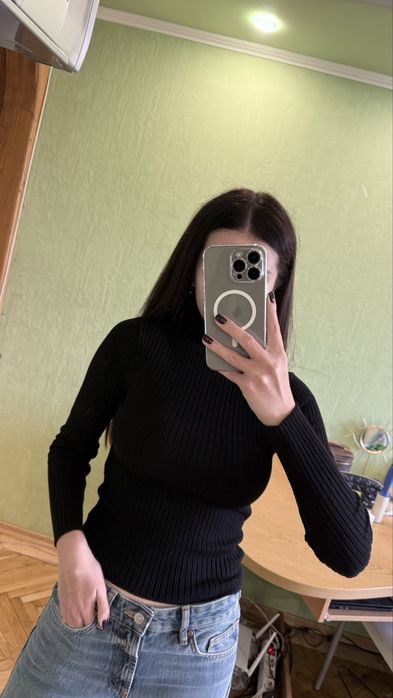 Чорна кофта зара С