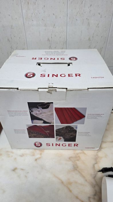 Maquina  Costura Singer Overlock