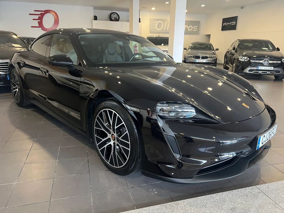 Porsche Taycan Performance Plus Battery