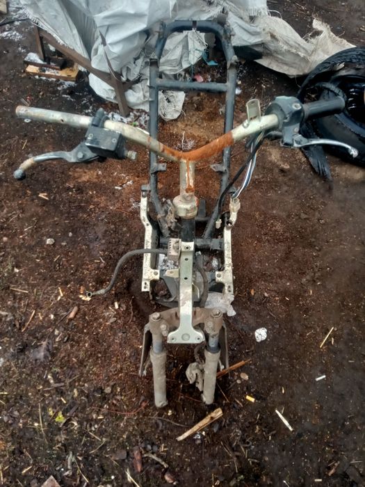 Рама от китайського скутера