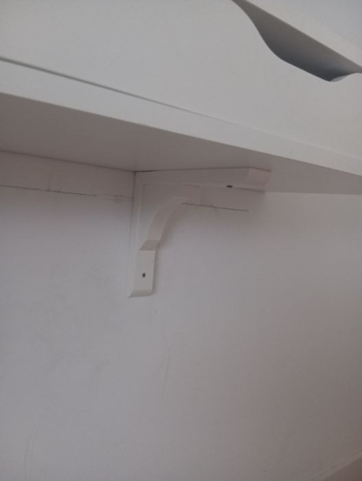 Estante com gavetas p/parede