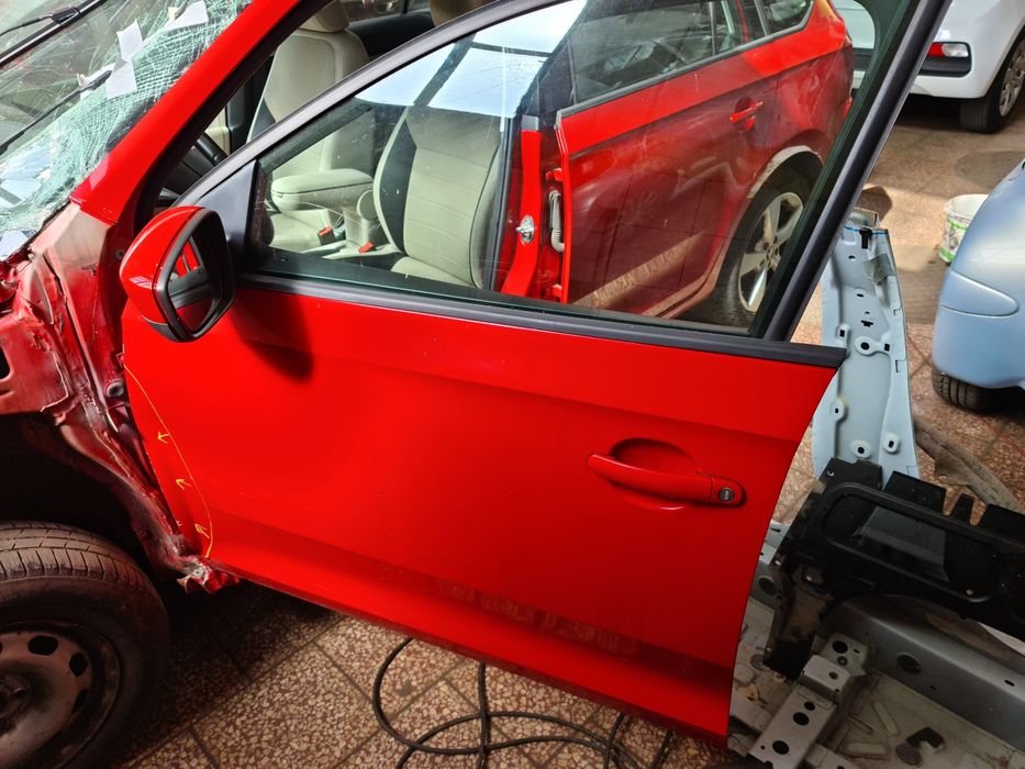 Drzwi lewy przód,  lewe przednie Skoda Rapid