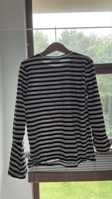 Używana czarno-biała bluzka z długim rękawkiem dla dziewczynki