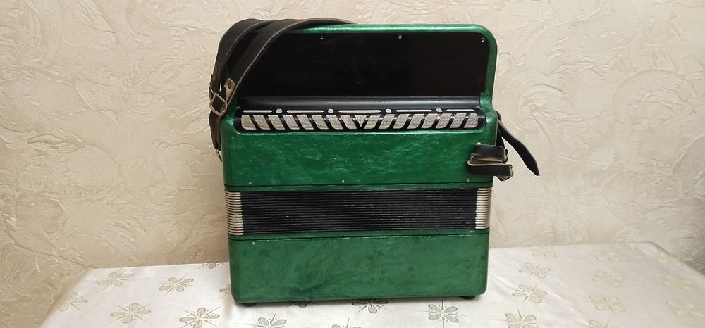 Пятирядний баян Тула 207