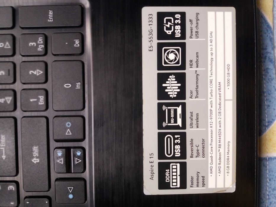 Ноутбук Acer Aspire E15