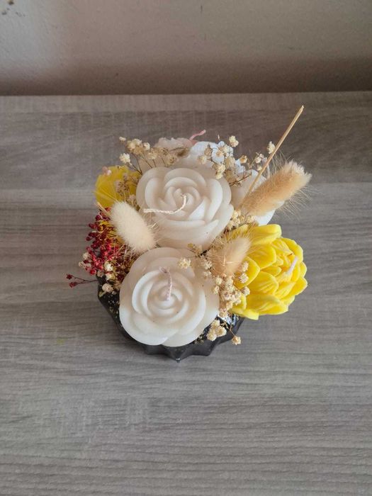 Velas feitas à mão.Aromáticas, decorativas,casamentos,prendas