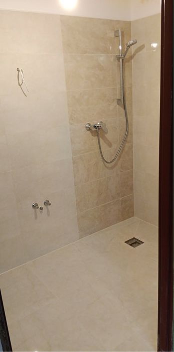 Usługi  remontowo budowlane