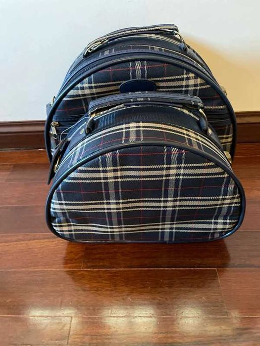 2 malotes de viagem/ necessaires