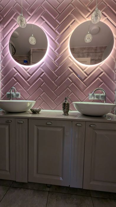 4 к квартира. Центр. АО. 3 поверх