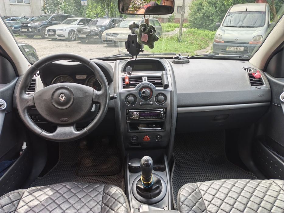 Renault Megane 2007 VIN VF1LM1B0H38244440 фото оголошення 3 з 10