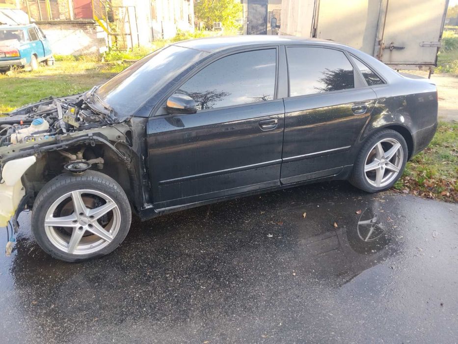Audi a4 b7 2.0 після ДТП