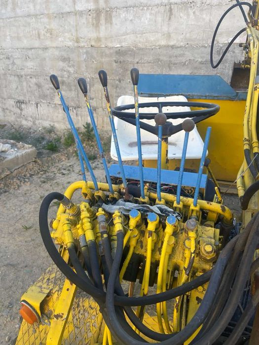 Міні-екскаватор Longhini DHH/E 1996р 4x4