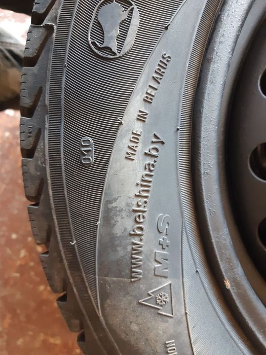 Продам диски 5х114.3 с новой резиной 195х65х15