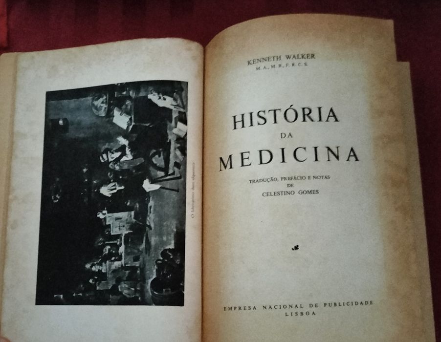Livro Antigo "História da Medicina"
