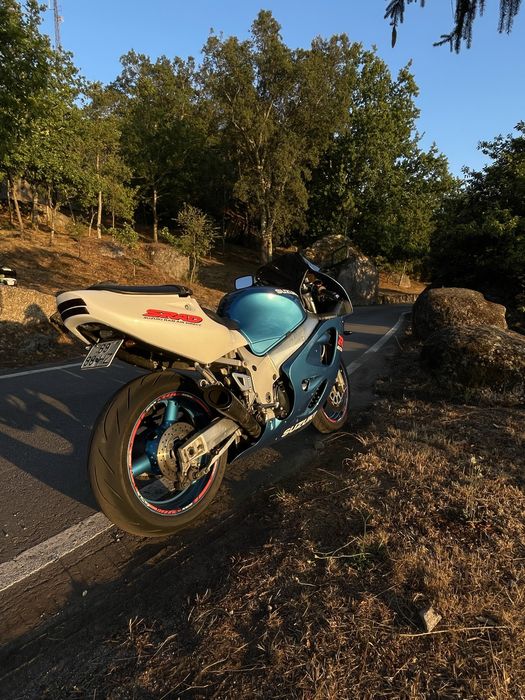 Suzuki Gsxr Srad 600