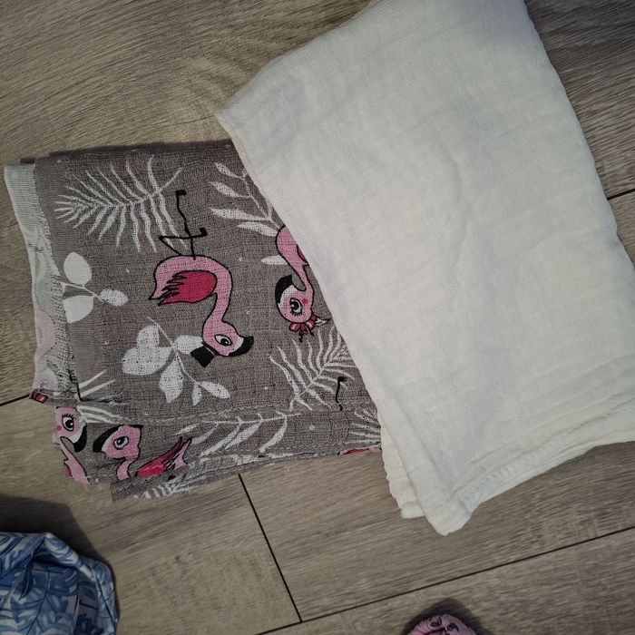 2 pieluchy tetrowe nowe