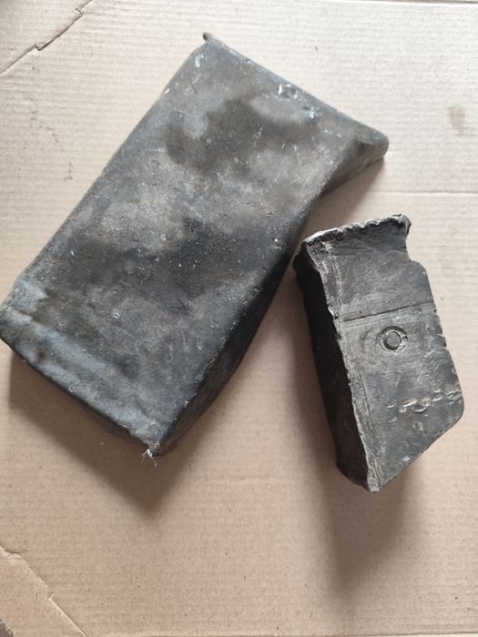 Продам  олово 180грн.- 100гр.