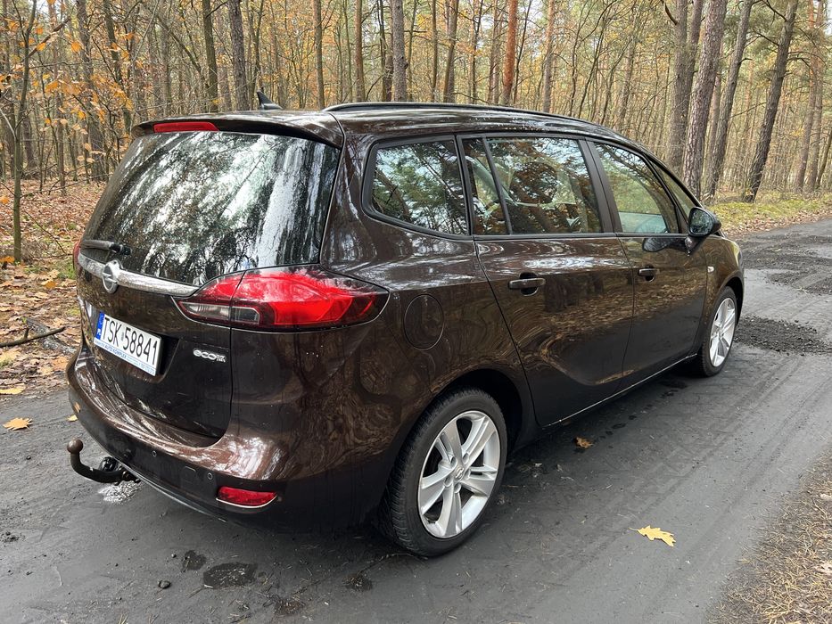 Opel Zafira Tourer 2012r 1,4 benz