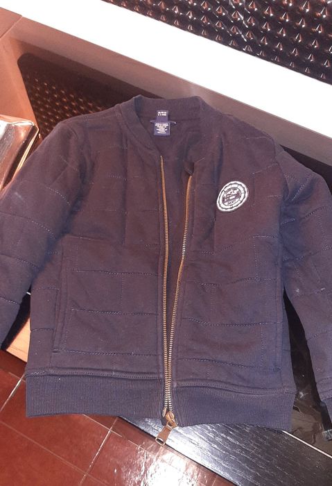 Vendo casaco gant menino