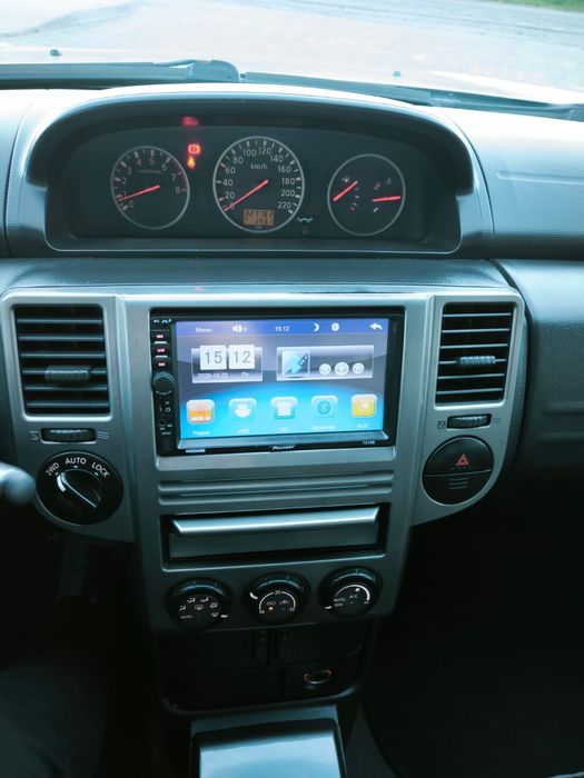 Nissan X-Trail 4×4 Газ