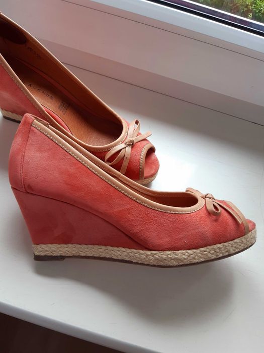 Buty zamszowe, czółenka rozm.36