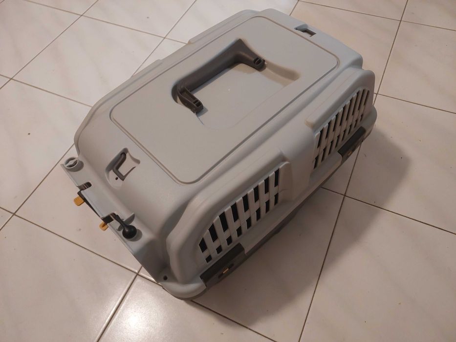 Caixa transporte viagem cao gato 50x31x31 cm plastico