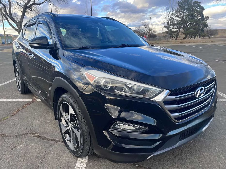 Hyundai Tucson Limited      2016