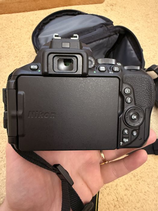 Nikon 5600 18-55 VR Kit