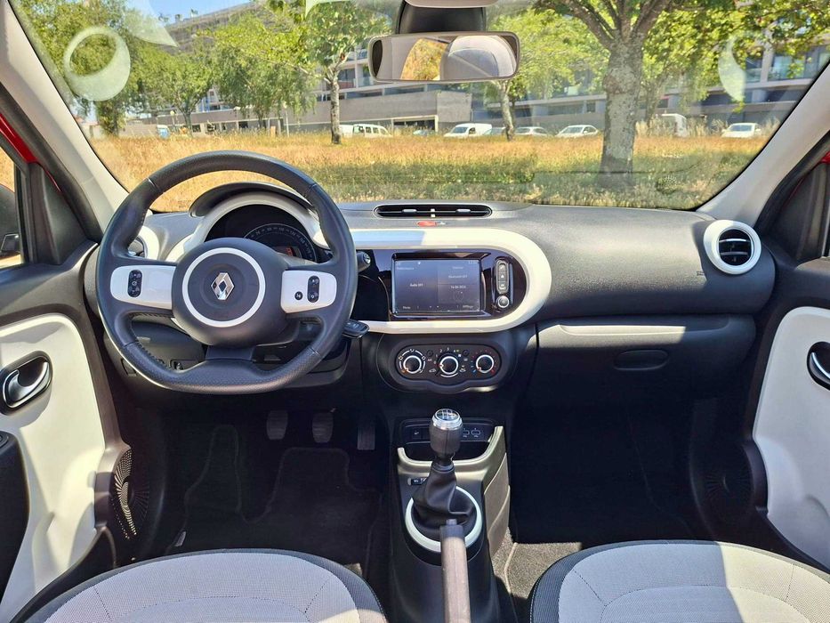 RENAULT TWINGO CABRIOLET ( OPEN AIR )