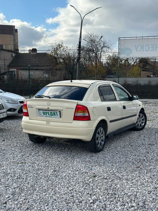 Продам  Opel Astra 2005 рік можлива розстрочка,кредит,обмін!