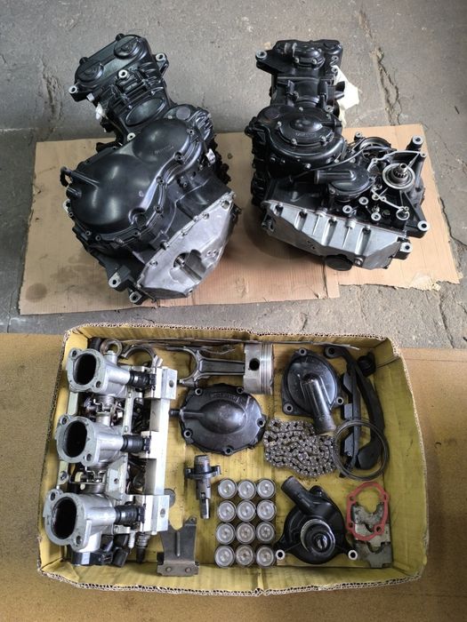 Motor triumph 955i + motor para peças + injeção
