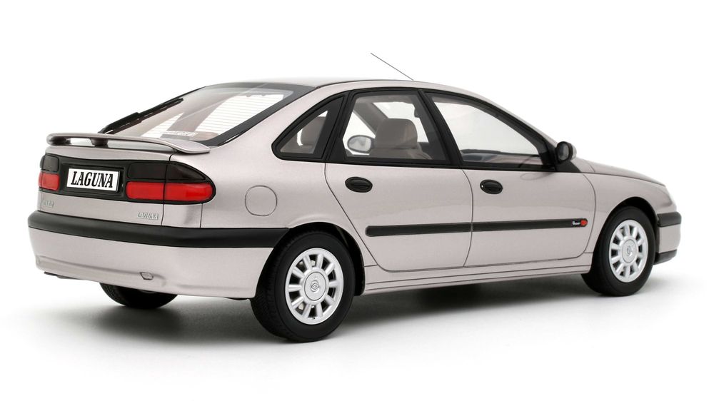 Précommande 30.11 Q1/2026 - Modèle Voiture RENAULT LAGUNA V6 3.0 1996 - Échelle 1:18 - Otto Models