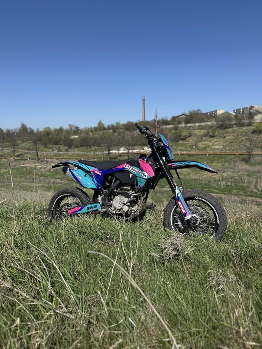 Geon Dakar GNS 300 (не gnx, не kovi)