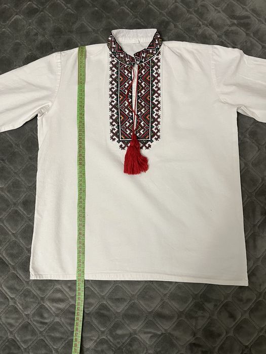 Продам вишиванку на хлопця