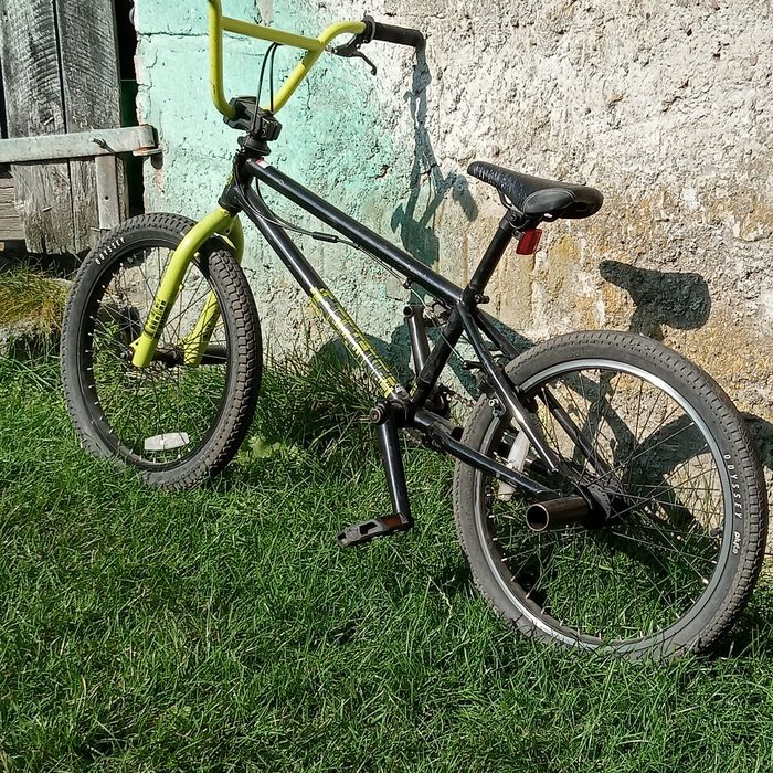 Rower BMX czarny