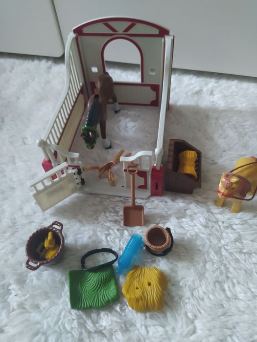 Boks z koniem Nico Playmobil