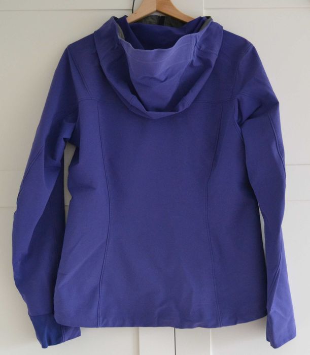 Arc'teryx Gamma LT - damska fioletowa kurtka rozm. M