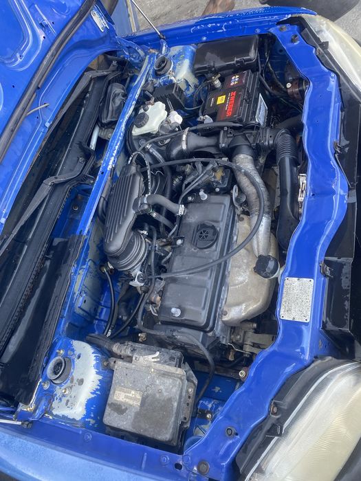 Peugeot 106 1.0 Económico - Bom para o dia, motor refeito e embreagem trocada a um tempo, e bastante peças trocadas