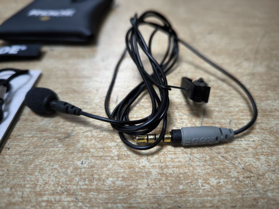 Петличный микрофон RODE smartLav+