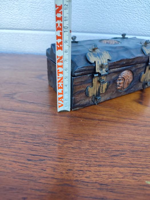 Drewniana szkatułka - Kuferek - vintage - design - U