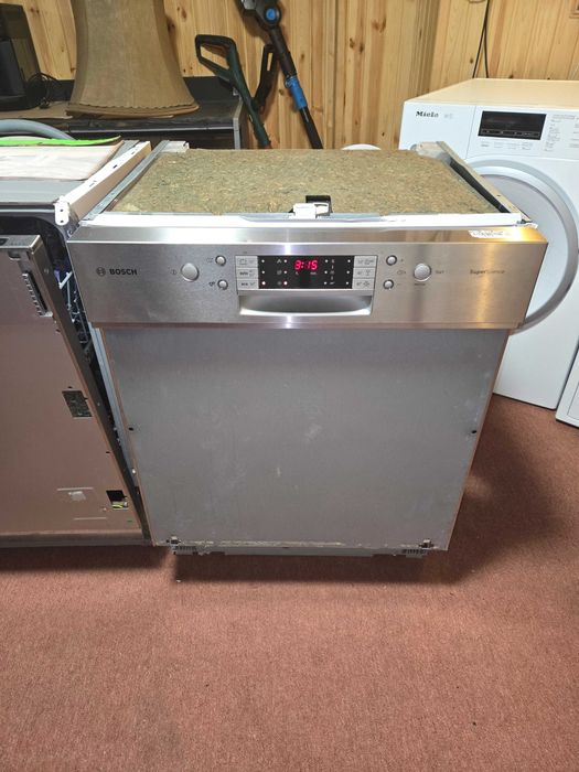 Zmywarka Bosch 60 cm. Pod  zabudowę! LCD Inox! Po serwisie