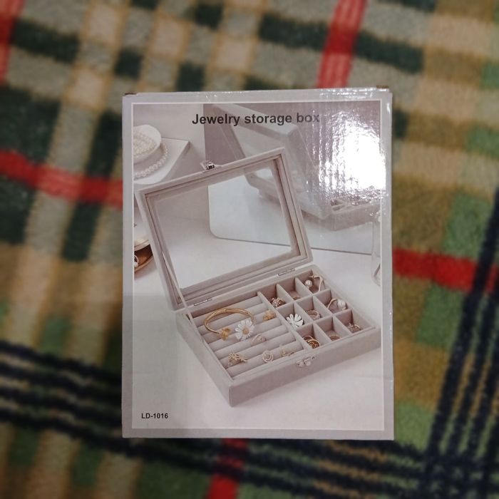 Продам новий органайзер для прикрас