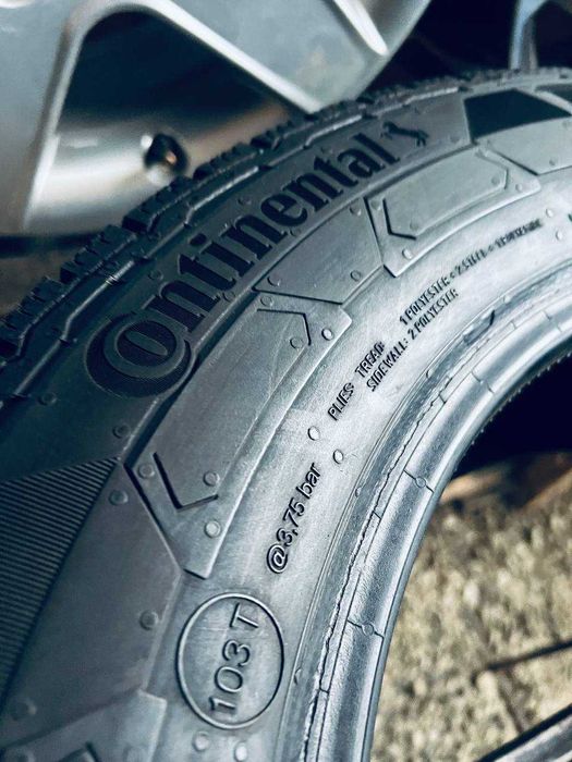 Шини Резина Зимові 205 65 16C Continental VanContactWinter 2шт