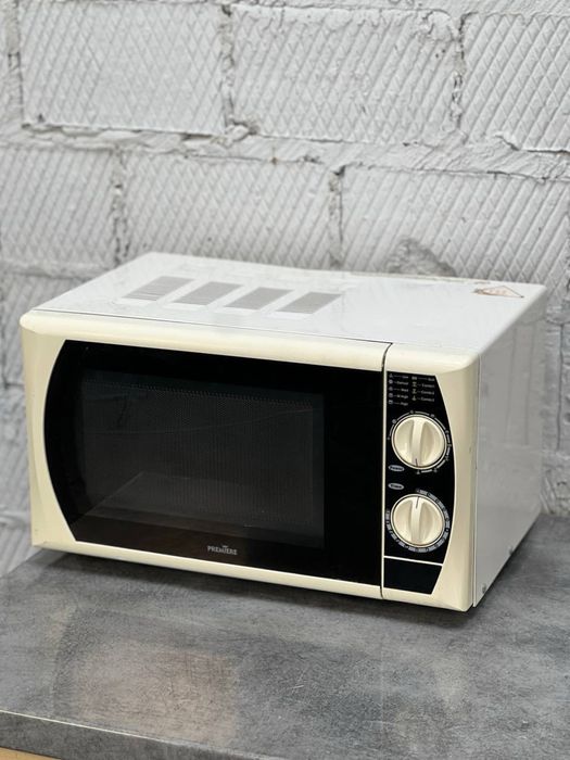 Мікрохвильовка Premiere 16л 700Вт з грилем, гарантія 6 місяців, б/у