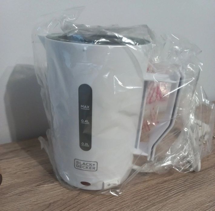 Czajnik elektryczny turystyczny 1000w biały 500ml  nowy prezent