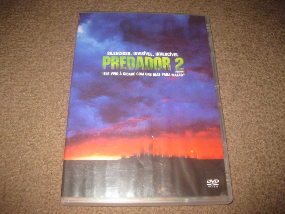 DVD "Predador 2" com Danny Glover