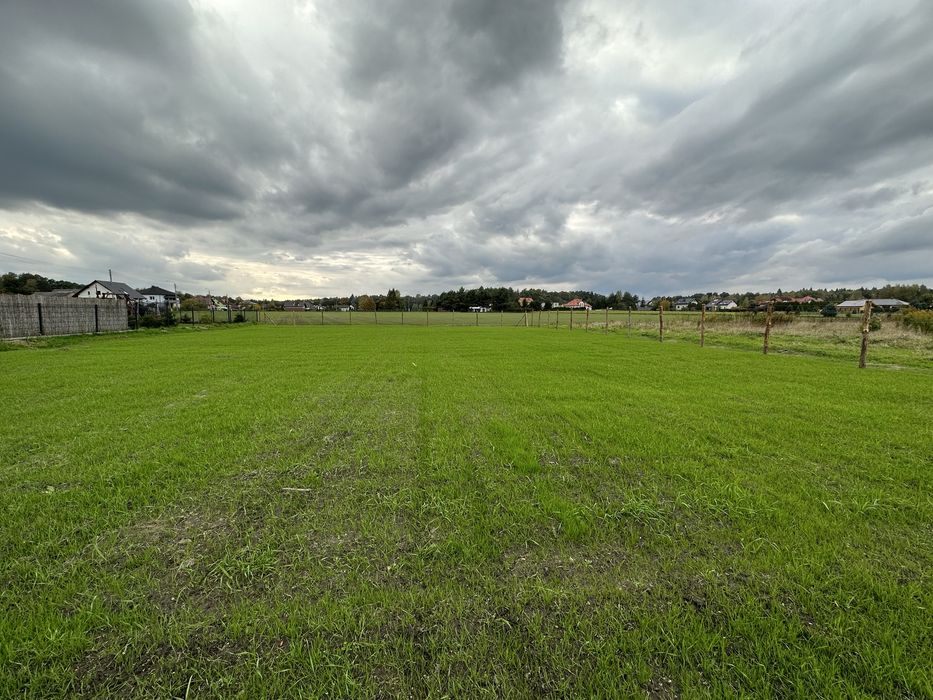 Działka buduwlana 1000m2 | WZ | media | spokojna okolica